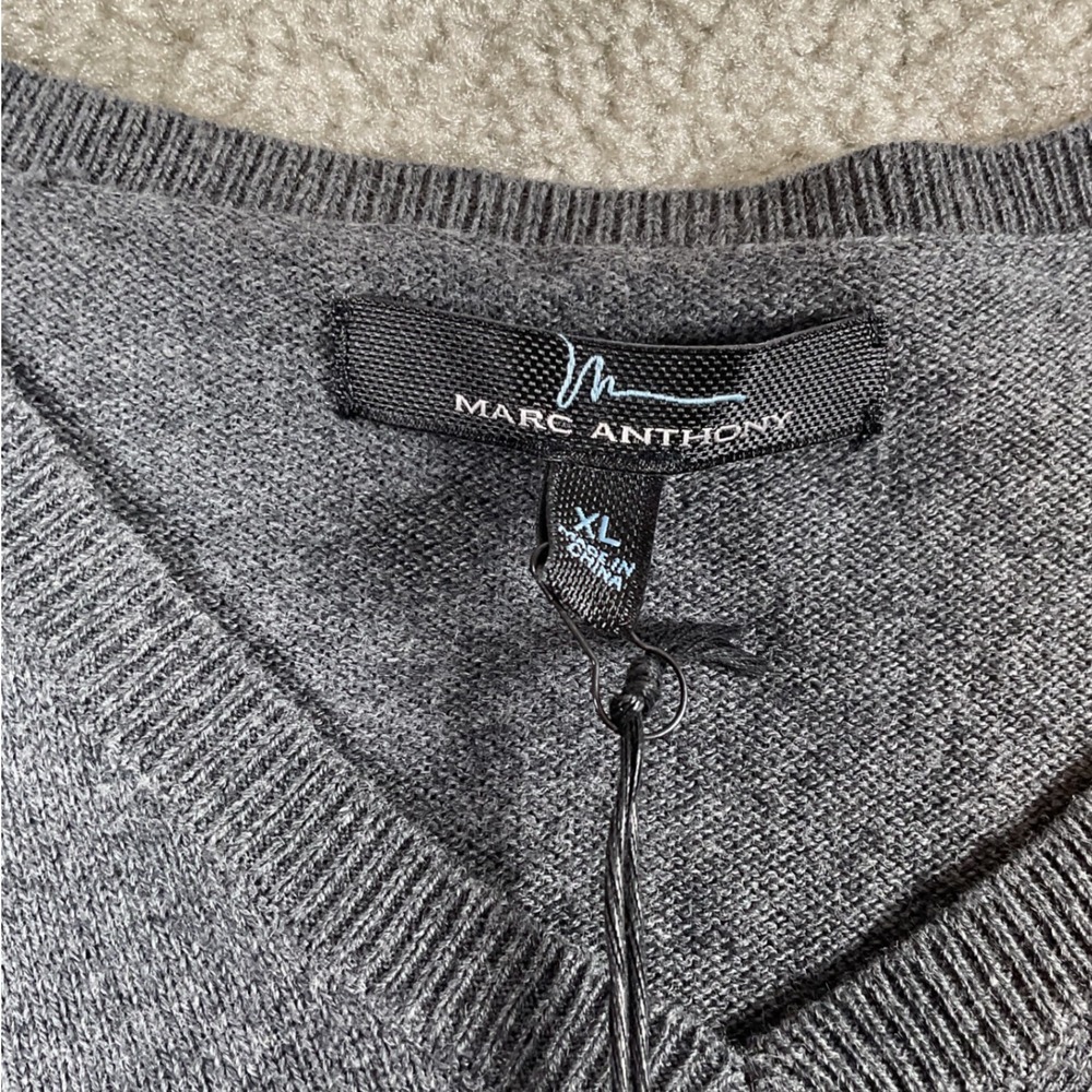Marc‎ Anthony Mens XL Gray Cotton Cashmere Blend Long Sleeve Sweater NWT - Picture 2 of 7